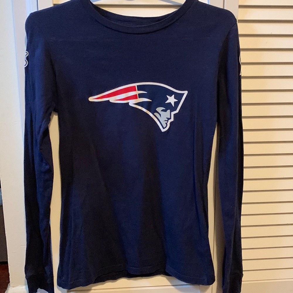 Customized NFL OFFICIAL NE Patriots Tom Brady “BRADY LADY” long sleeved T